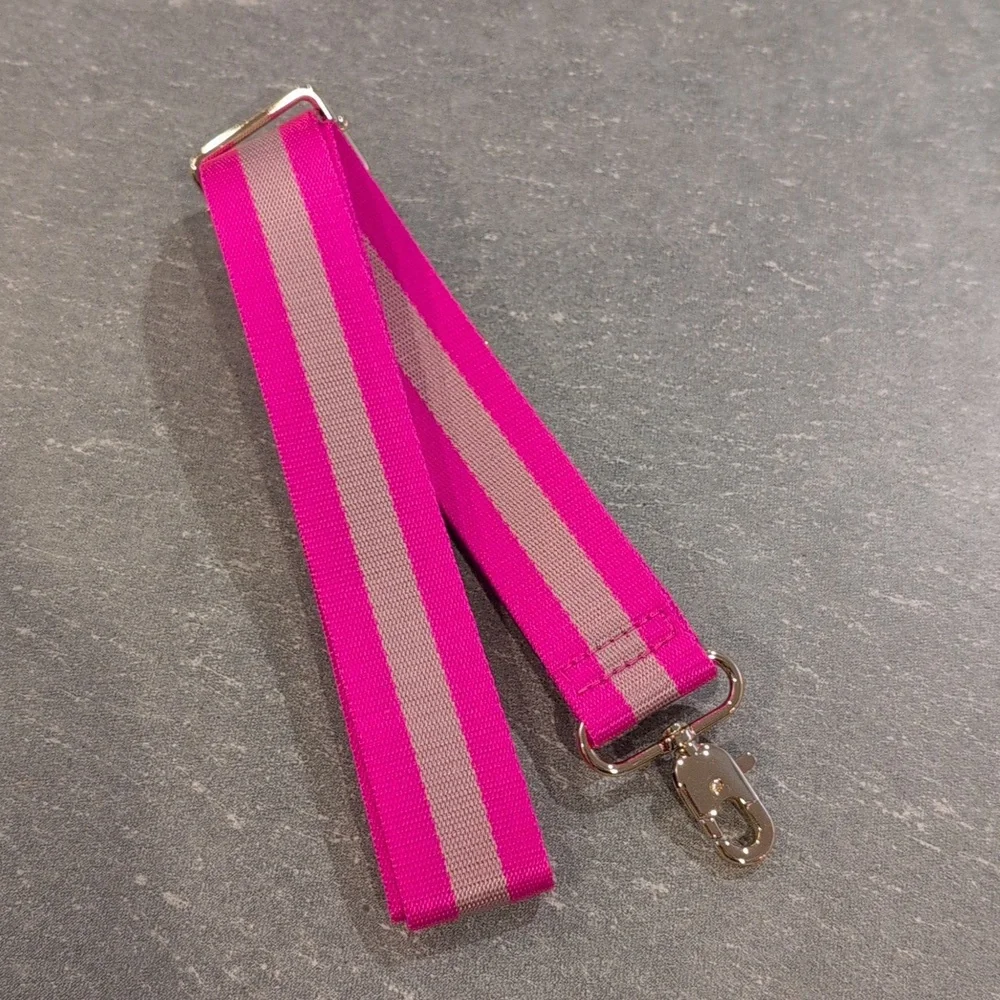 NWOT Stella & Dot Hot Pink Adjustable Strap With Gold Hardware *Retired* - Picture 3 of 3